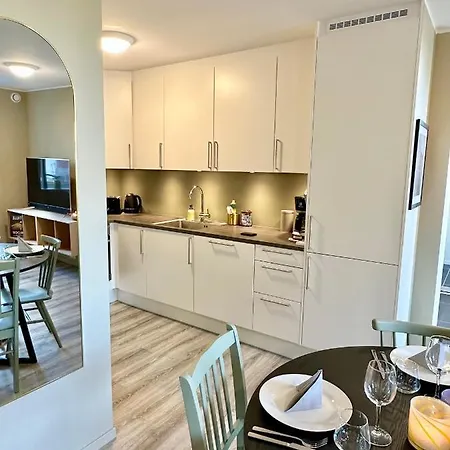 Modern In דירה טרומסה